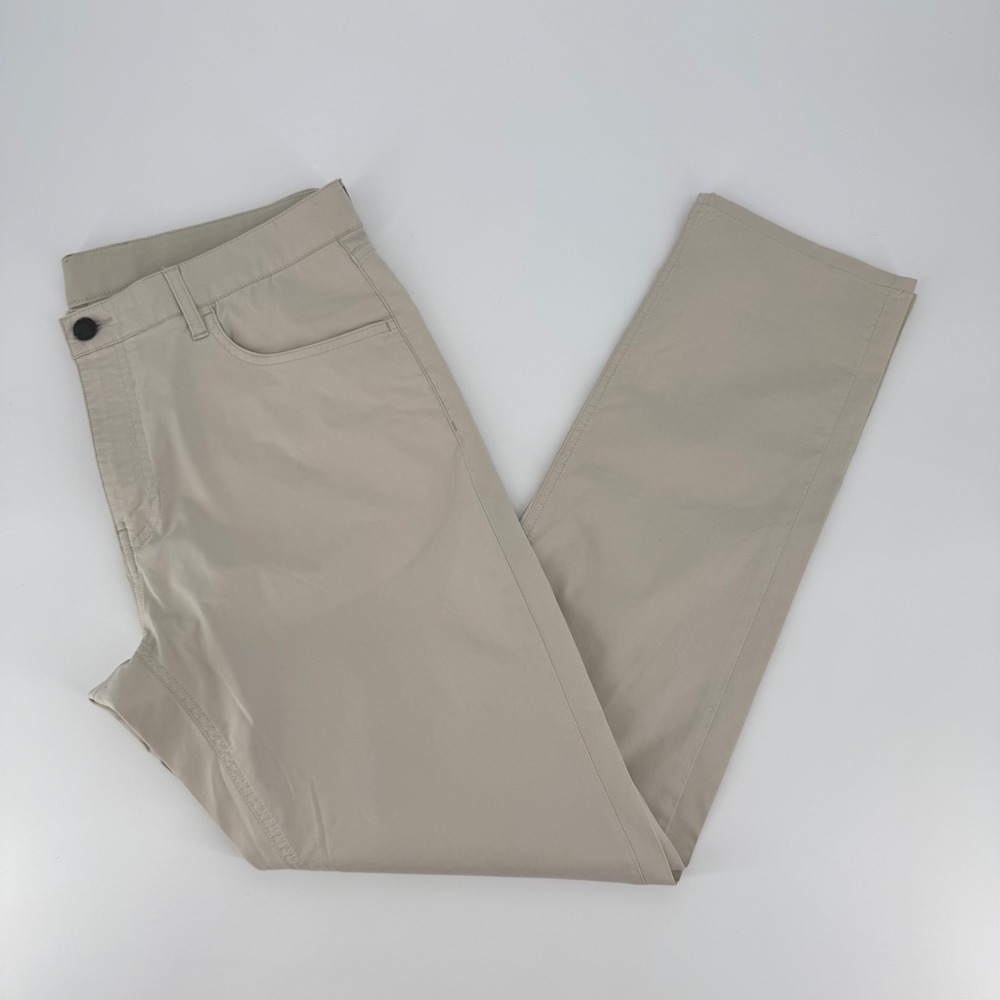 Faherty Brand Movement 5-Pocket Pants Mens 35 Tan Khaki Straight Leg Performance